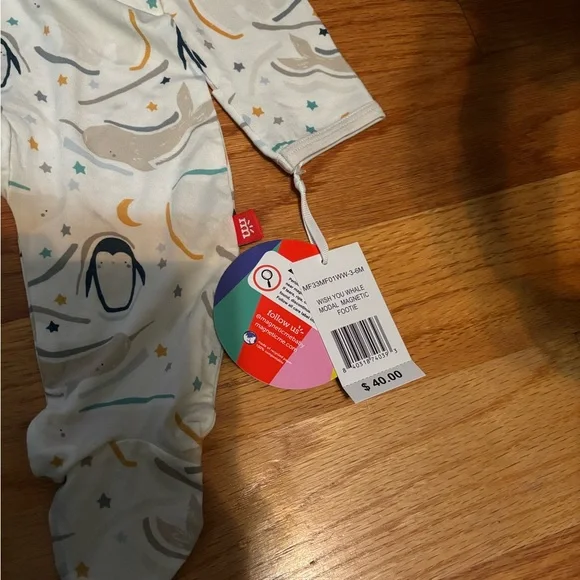 NWOT Magnetic Me modal sleeper 3-6 months - make diaper changes a breeze! - Picture 4 of 7